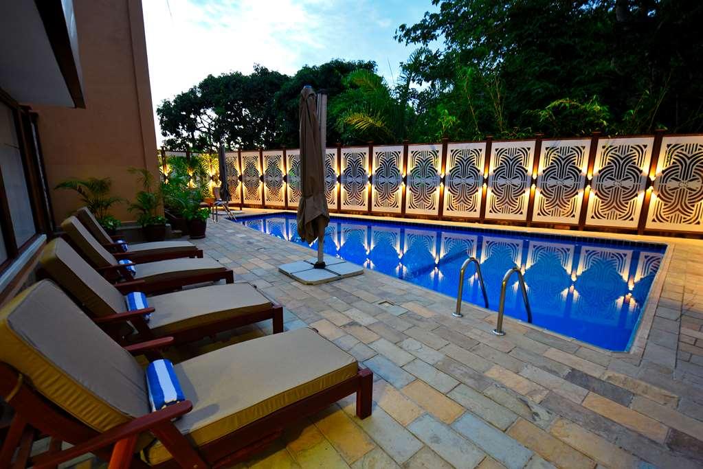 Casa Solada Hotel Кампала Екстериор снимка