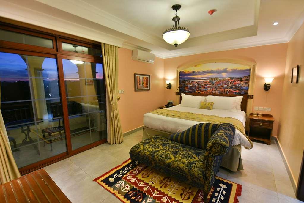 Casa Solada Hotel Кампала Екстериор снимка
